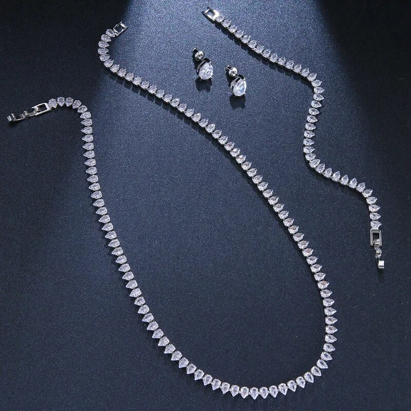 Luksuslik pisar tsirkooniumoksiidist kolmeosaline pulm pruudi mood kaelakee kõrvarõngad käevõru Naiste ehted tarvikud tasuta kohaletoimetamine