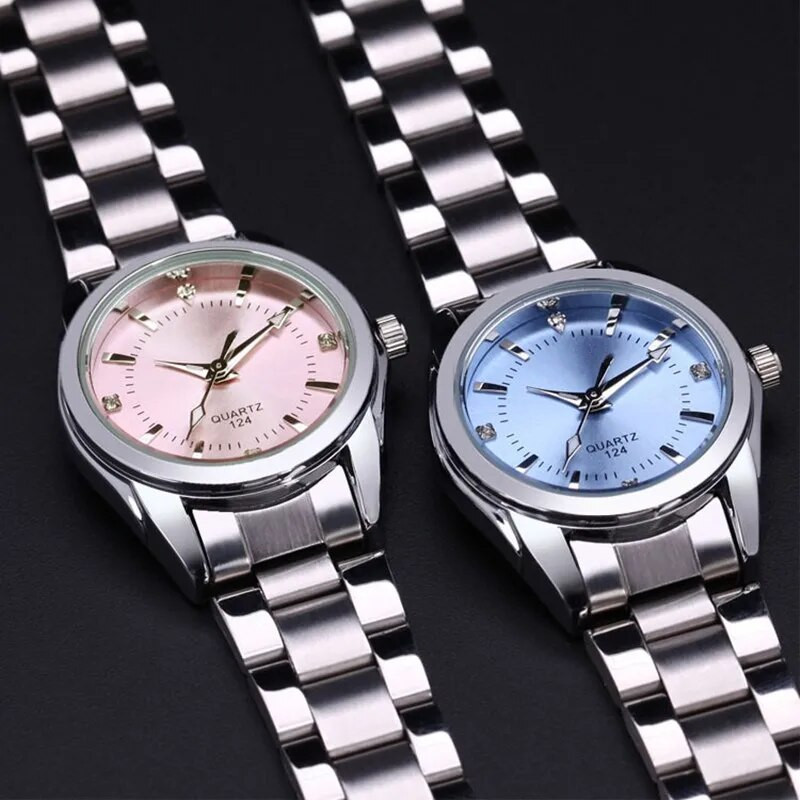 Naiste Rhinestone`i käekell Veekindel roostevabast terasest ümmargune sihverplaadiga käekell Luksuslik naiste käekell, roostevabast terasest kvartskell