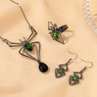 Vintage Spider Rings Earrings Necklaces Set for Women Crystal Animal Drop Dangle Earring Pendant Necklace Punk Party Jewelry Set