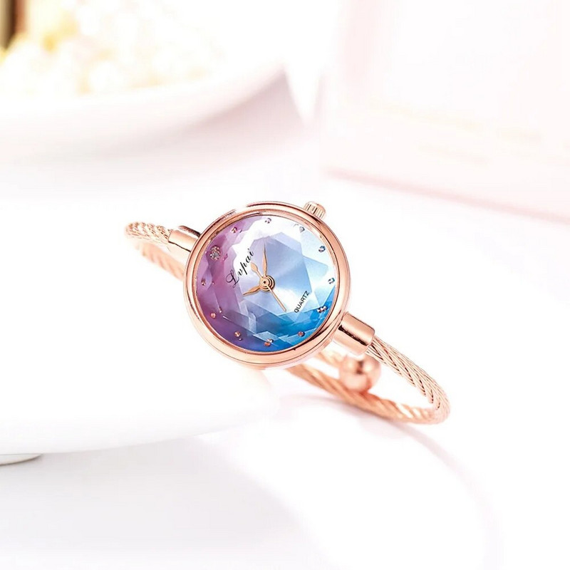 Luksusa rokassprādzes Zaļie pulksteņu komplekts sievietēm Modes Rhinestone Star Rokassprādzes Pulkstenis Sieviešu Kleitas Pulksteņi New Zegarek Damski