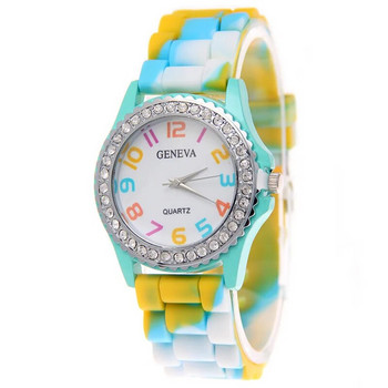 Нови модни дамски часовници Rainbow Луксозни камуфлажни диамантени дамски кварцов часовник Момиче Силиконов водоустойчив рокля Часовник Женски часовник