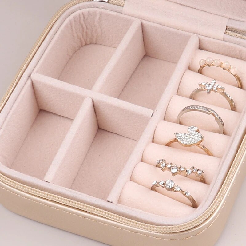 Nešiojama papuošalų laikymo dėžutė Kelionių organizatorius papuošalų dėklas PU odos laikymo auskarai karoliai žiedas papuošalų laikymo ekranas
