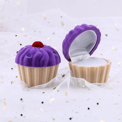 Ühes tükis sametest ehtekarbi kinkekarbi konteiner abielusõrmuste karbi sõrmuseümbris kõrvarõngahoidja ehete väljapaneku ja ehete pakendi jaoks