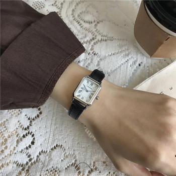 Ретро часовници Класически ежедневни кварцов циферблат с кожена каишка с правоъгълна лента Модни ръчни часовници за жени Ръчен часовник