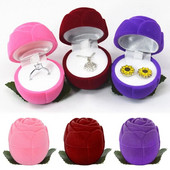 Roosi flokeeriva sõrmuse kaelakeekarp Mini ehtekõrvarõngaste hoidikümbris pakkekarp ehete hoiustamisvahend kihlusmoe jaoks