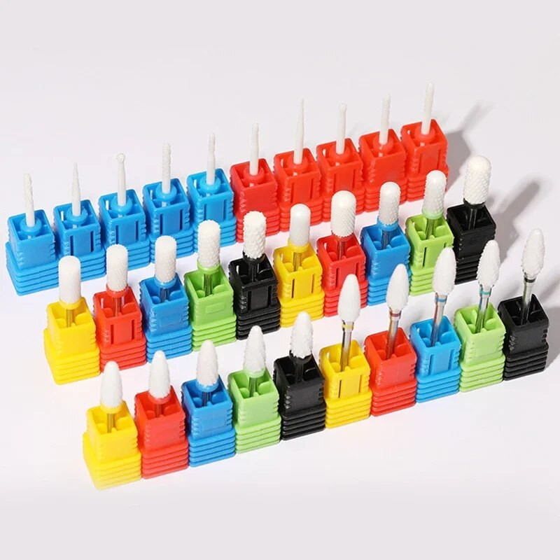 Keraamilisest karbiidist küünepuuriots Pööratav puurimisfrees naelaotsakud Elektriline puurmasin maniküüri pediküüri viilideks Tööriistad