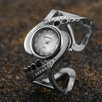 Специални модни дамски часовници Дамски часовник с гривна Кварцов кристал Луксозен Reloj Rhinestone Eleagnt Mujer Saati Feminino Relogio
