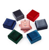 Uus kvaliteetne sametest ehtekarbi sõrmus kaelakee kõrvarõngad ripats hoiustamine moe ehete korraldaja kinkepakendikarp Joyero