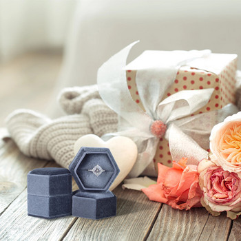 Δαχτυλίδι εξάγωνο με αποσπώμενο καπάκι για πρόταση γάμου τελετή αρραβώνα Velvet Vintage Συσκευασία δώρου Μίνι κοσμηματοπωλείο