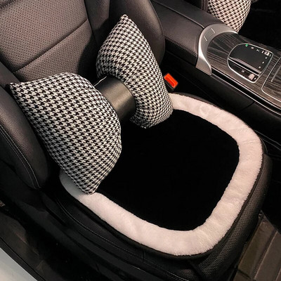 Talvine pehme plüüs universaalne autoistme kate Klassikaline mustvalge värvi istmematid Automaatne istmepadi Hoiab soojas Autotarvikud