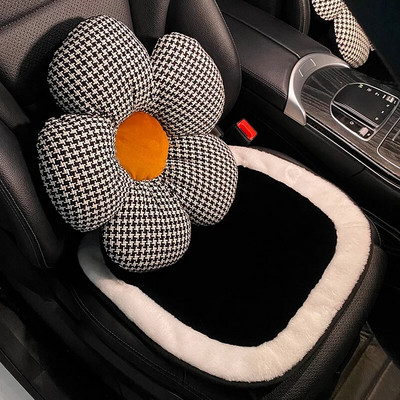 Talvine pehme plüüs universaalne autoistme kate Klassikaline mustvalge värvi istmematid Automaatne istmepadi Hoiab soojas Autotarvikud