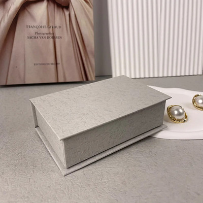 Uus ümberpööratav ehtekarp Kõrvarõngad Sõrmus Kaelakee Säilitusvitriin Paber Simple Ins Ehete Pakendikarp Joyero Reisimiseks