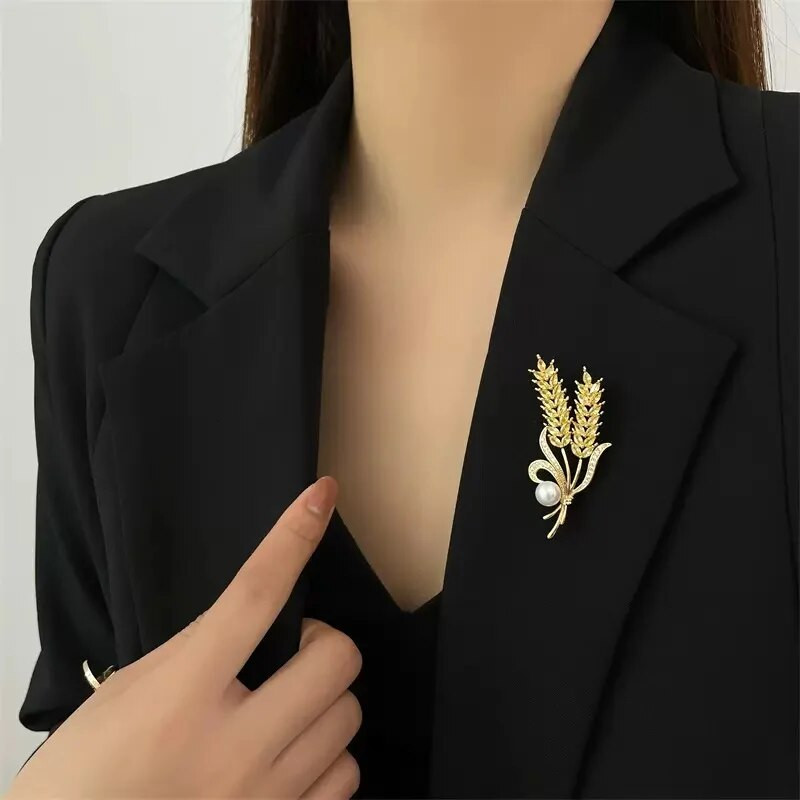 Peen kividest nisumetallist kuldne pross naistele ülikond kampsun Luksuslikud stiilsed reväärinõelad ehted aksessuaarid paarile kingitus