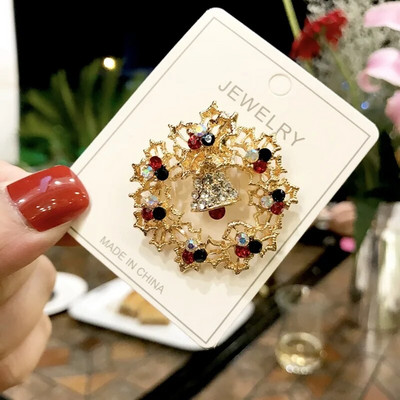 Jõuluemailiga pross Lumememm Jõuluvana Puupärg Metallist nööpnõelad Moeehted Kingitus naistele Häid jõule kaunistuskingitused