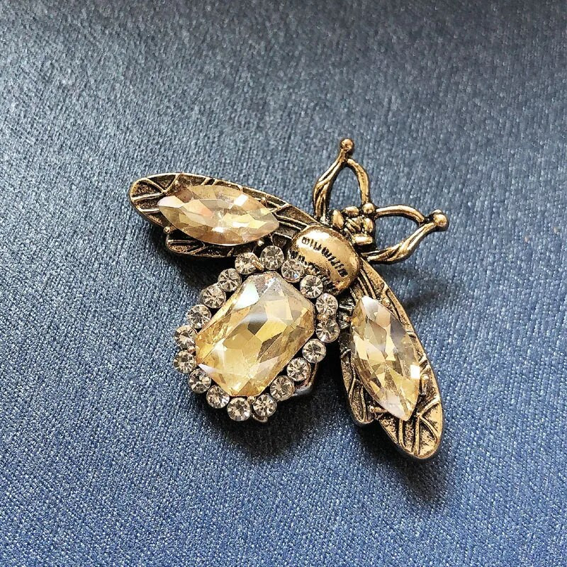 Vintage Bee Rhinestone pross Retro naiste kristallputukate rinnanõel šampanja värvi korsaaž Naiste peokleit Kaunistused ehted