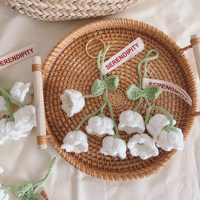 Heegeldatud lilled kootud lilled ripatsid auto rippuvad kaunistused käsitsi kootud kotid võlusid isetehtud käsitsi valmistatud võtmeripatsid Dekoor