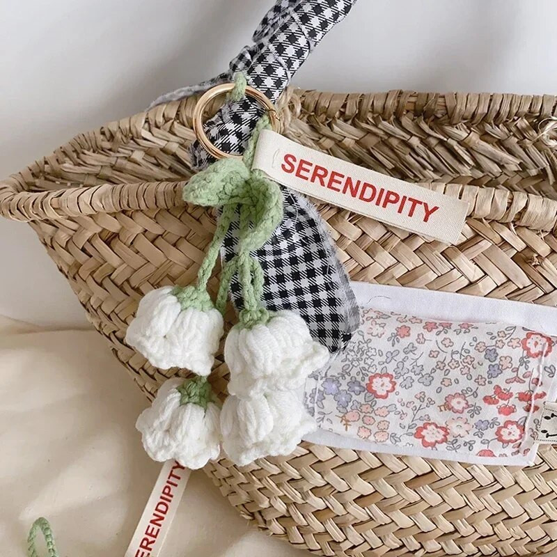 Heegeldatud lilled kootud lilled ripatsid auto rippuvad kaunistused käsitsi kootud kotid võlusid isetehtud käsitsi valmistatud võtmeripatsid Dekoor