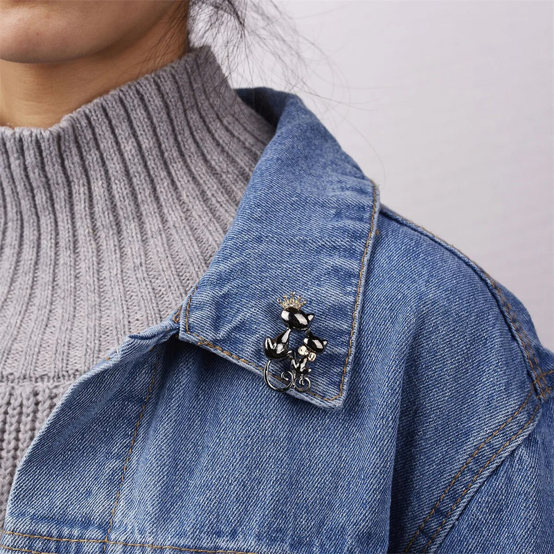 Armsad multifilmi kroonkassi prossid naistele Elegantsed kivist emailiga loomad kassipoegade reväärinõelad vabaaja peoks, korsaažist ehteid kingitusi