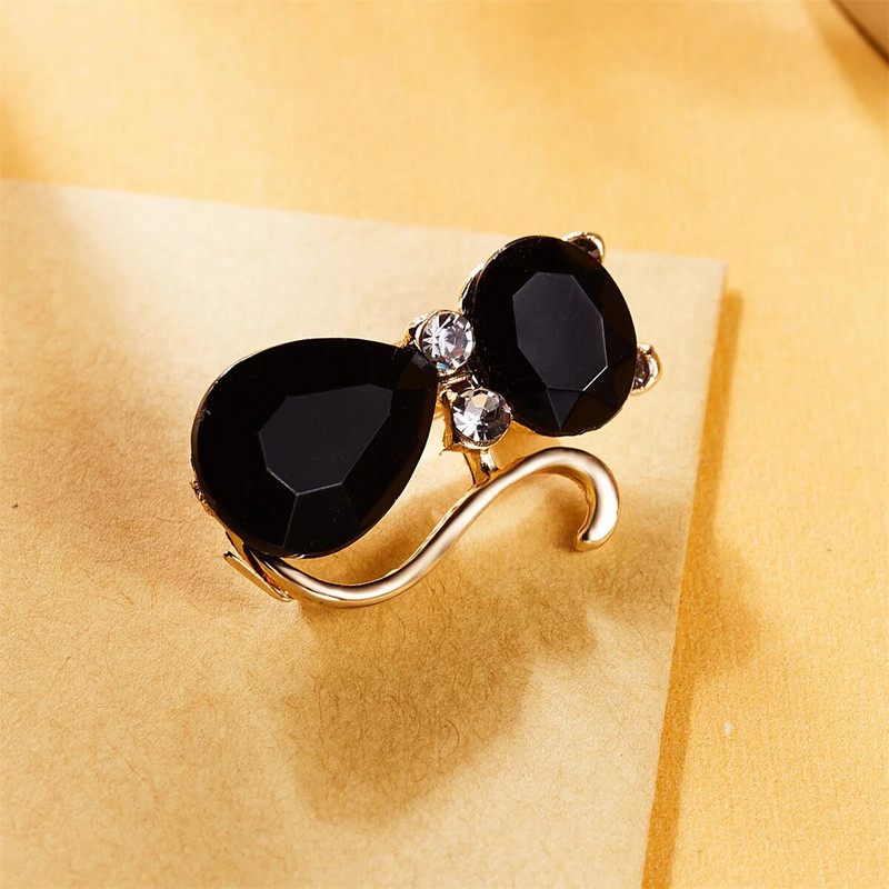 Armsad multifilmi kroonkassi prossid naistele Elegantsed kivist emailiga loomad kassipoegade reväärinõelad vabaaja peoks, korsaažist ehteid kingitusi