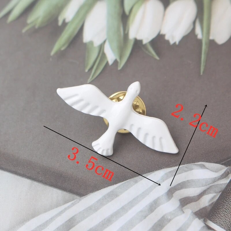 Uus trendikas pääsuke pross akrüül Vintage valge rahu tuvi loomalinnud sõlgnõel Moeehted tüdrukute aksessuaarid naistele