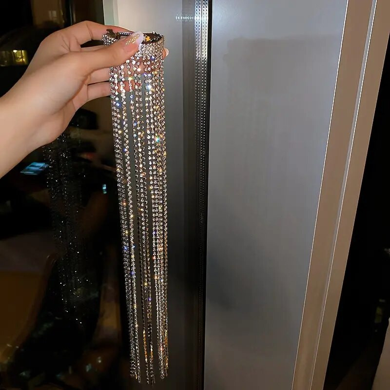 Täiskivist juuksenõelad naistele Pika tutiga kristalljuukse aksessuaarid läikivad juuksenõelad pulmapidu bankettjuukseehted