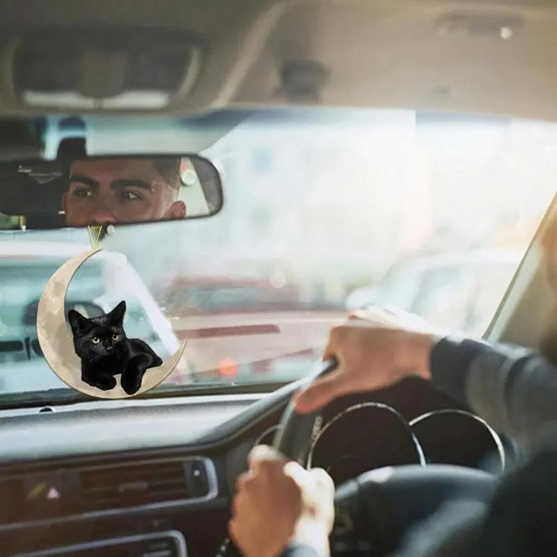 1tk Armas väike must kass, kes lebab kuul Rippuv ornament Multikas armas ripats autokott võtmehoidja ripats auto kaunistused