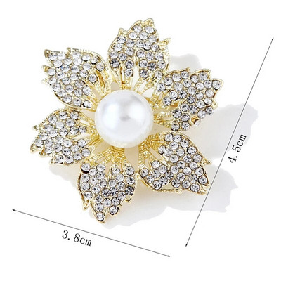 Suured sädelevad kristallist kividest lillelised prossinõelad väliskandmiseks või pulmadeks