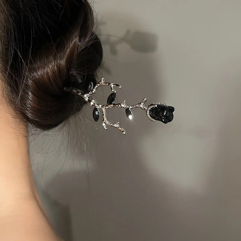 JWER Vintage τριαντάφυλλα μπαστούνια μαλλιών για γυναίκες Απλό λουλούδι Μαύρο κόκκινο φουρκέτα Μαλλιά τσοπ ξυλάκι Δίσκος Κόσμημα κεφαλής Κοσμήματα