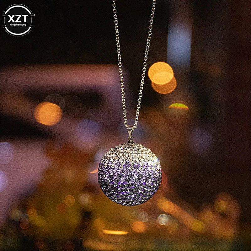 Autokristallkuuli ripats Piiriülene Bling Teemantidega kaetud auto tahavaatepeegel täis teemantkaunistusi