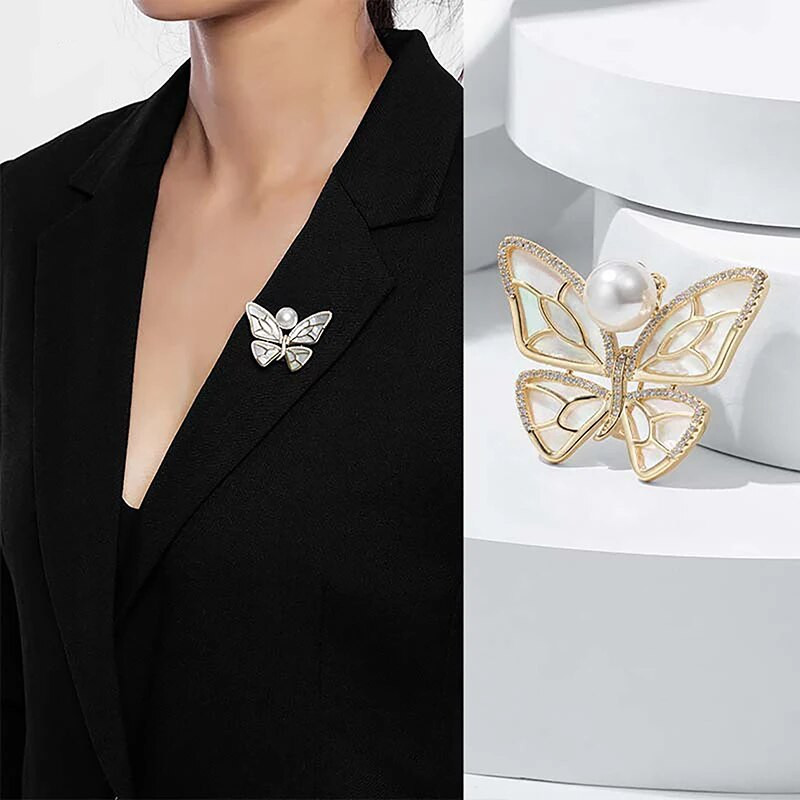 1tk Mood Rhinestone`ist pärlitest liblikas prossid naiste võlu pärlkulla värvi prossi nööpnõelad peo pulmakingitus rõivatarvikud