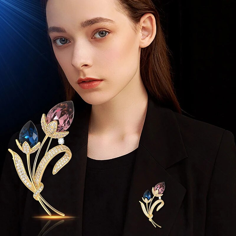 1 tk Moekristall, Kaksikud, lillelised prossid, naiste riided, mantel, ehted, peoaksessuaarid