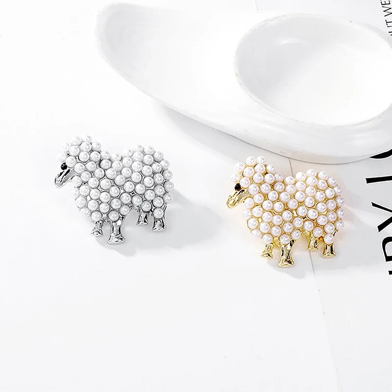 1 tk Creative Niche Pearl lambapross Simple Everything Cardigan Coat Libisemisvastane Animal Lamb pross Pin