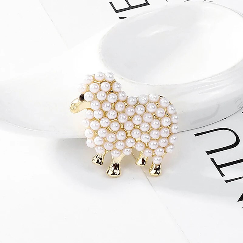 1 tk Creative Niche Pearl lambapross Simple Everything Cardigan Coat Libisemisvastane Animal Lamb pross Pin