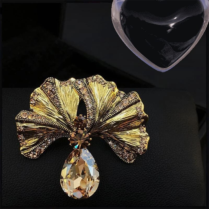 1 tk Mood Vintage kristallprossid naistele Rõivad Mantel Ehted Peotarvikud Kingitused