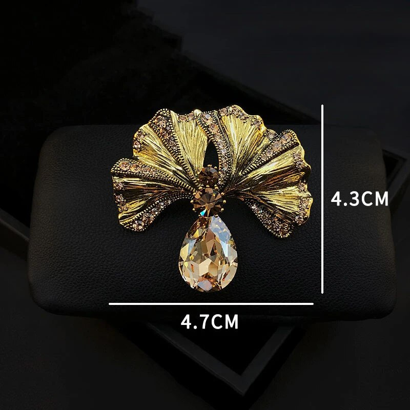 1 tk Mood Vintage kristallprossid naistele Rõivad Mantel Ehted Peotarvikud Kingitused