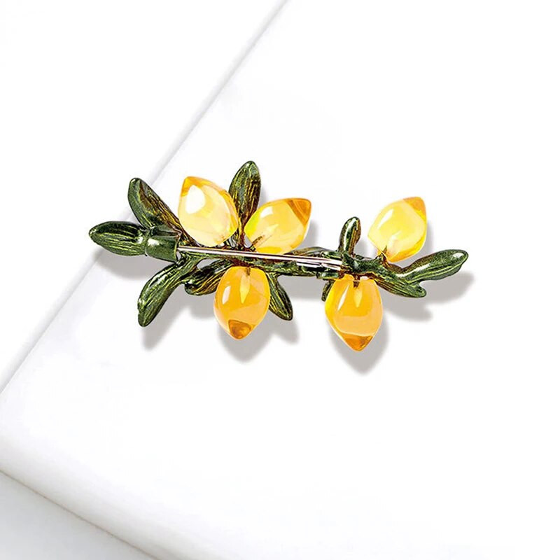 1 tk Vintage Naiste Roheline Värv Email Marja Prossid Taimne Sari Märgid Nööpnõelad Naiste riided Kampsun Korsage Pandla Ehted Kingitus