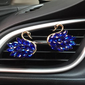 Autokristallide teemantidega naastudega Swan õhu väljalaskeklamber auto aroomiteraapia auto sisekujundus naiste auto parfüümi õhu väljalaskeava