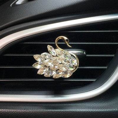 Autokristallide teemantidega naastudega Swan õhu väljalaskeklamber auto aroomiteraapia auto sisekujundus naiste auto parfüümi õhu väljalaskeava