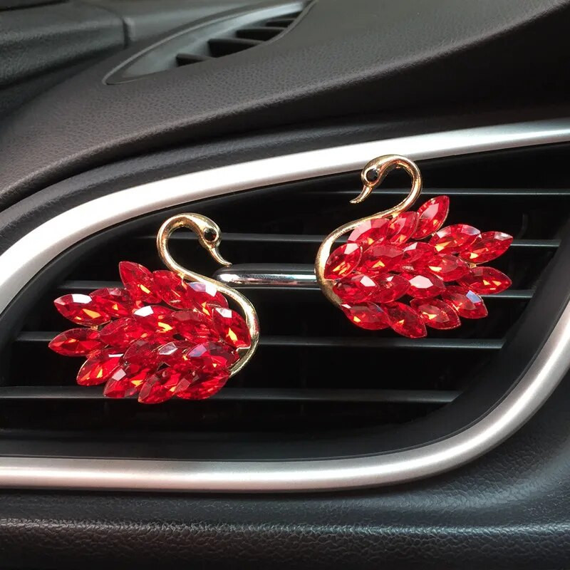 Autokristallide teemantidega naastudega Swan õhu väljalaskeklamber auto aroomiteraapia auto sisekujundus naiste auto parfüümi õhu väljalaskeava