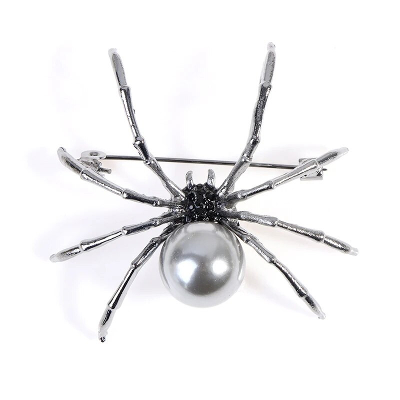 1 tk must/valge Kvaliteetne ämblikpärlitest putukate pross Naistele korss Kingitused meestele Aksessuaarid Korea moe isiksusega ehted