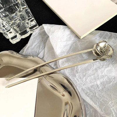 1Gb jauni ķīniešu stila tauriņu matu spieķi Izsmalcināti sieviešu zirgastes turētājs matu sprādzes sievietēm Hanfu galvassegas matu aksesuāri