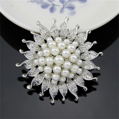 Fashion Imitation Pearl Rhinestone kristallist lillekimp - värvi pross Pin Prossid naistele sõbrapäeva kingitus