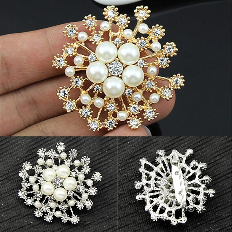 Fashion Imitation Pearl Rhinestone kristallist lillekimp - värvi pross Pin Prossid naistele sõbrapäeva kingitus