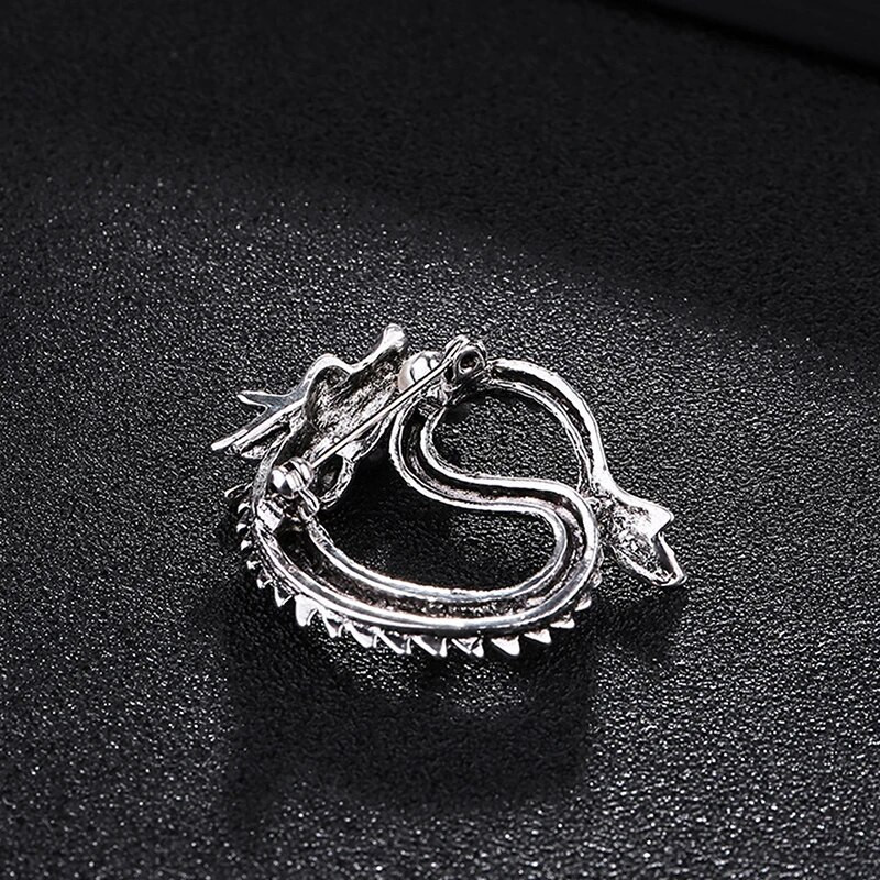 1 tk moodne nööpnõela märk Retro Euroopa ja Ameerika tippklassi meeste ülikonnad Vintage märgiga pross ehted sulamist draakoni toteemi pross