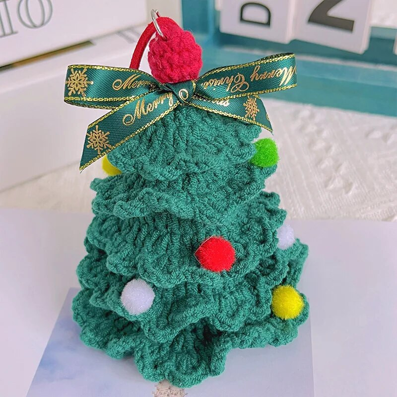 Jauks tamborēts Ziemassvētku eglītes automašīnas kulons, Ziemassvētku eglītes tamborējums automašīnu dekorēšanai, automašīnas rotājums aizmugurējā skata spoguļa piekārtiem piederumiem