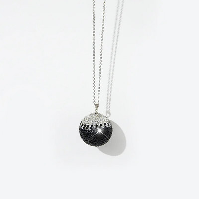 Autokristallkuuli ripats Piiriülene Bling Teemantidega kaetud auto tahavaatepeegel täis teemantkaunistusi