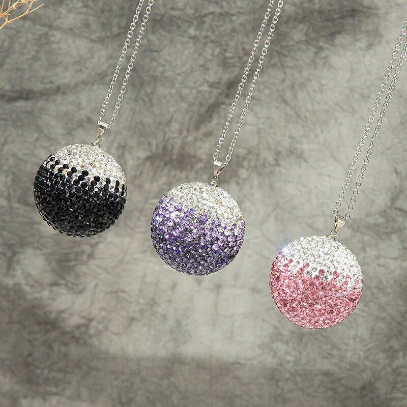 Autokristallkuuli ripats Piiriülene Bling Teemantidega kaetud auto tahavaatepeegel täis teemantkaunistusi