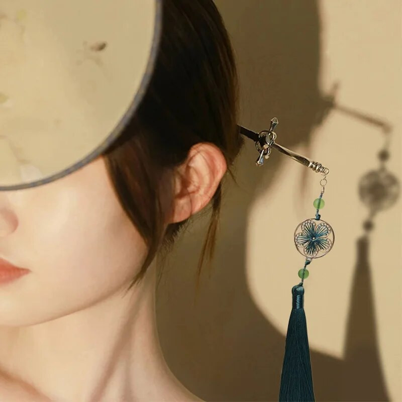 Νέα φουρκέτα κρεμαστό φουντάκι με φούντα μεταλλικό σπαθί, κινέζικα απλά μπαστούνια μαλλιών για γυναίκες Μοντέρνα DIY Εργαλεία σχεδίασης χτενίσματος Αξεσουάρ