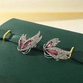 2 tk imitatsiooniga valge kullavärvi pross meestele ja naistele korssilillast kristallklaasist juhusliku komplektiga kivist ehteid