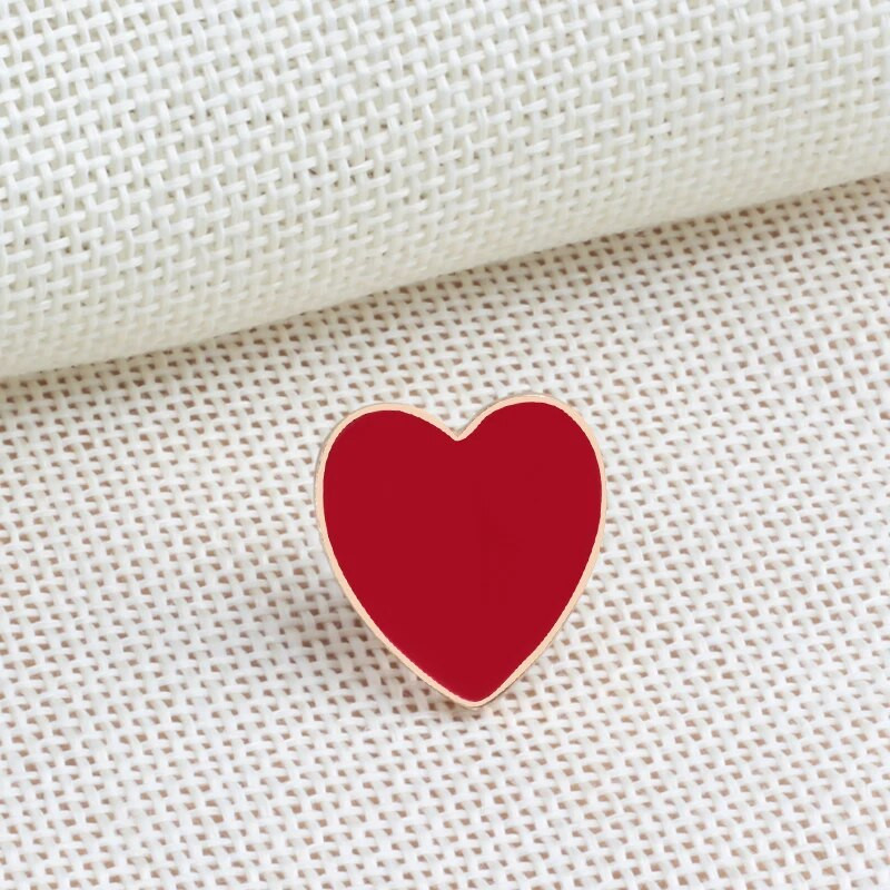 Naiste Prossid Huulepulk Huule Armastus Süda Kirsi Emailnõelad Mood Seksikad Prossid Riided Reväärid Nupp Metallist Nõel Ehted Aksessuaarid